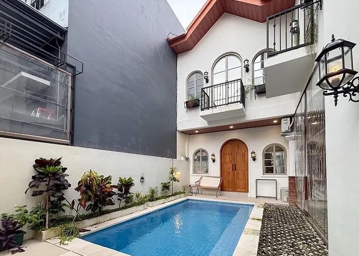 Gasthof The Lavana Bungas Near Nusa Dua 4*