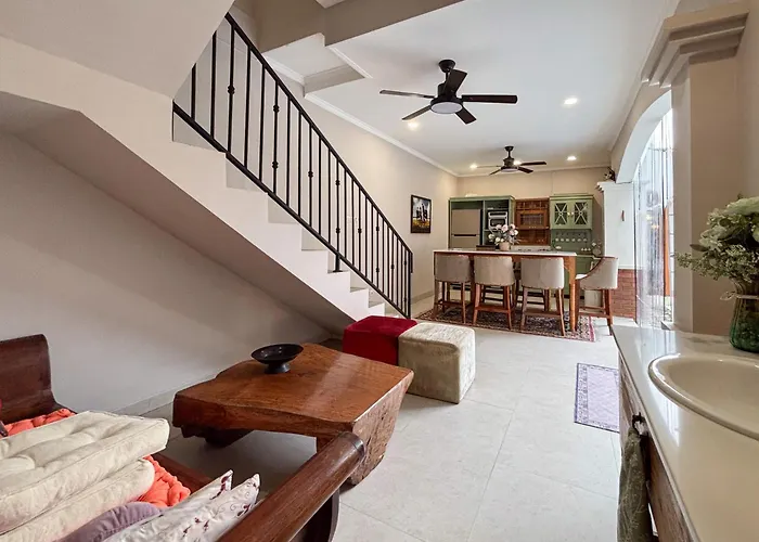 Guest house The Lavana Bungas Near Nusa Dua 4*